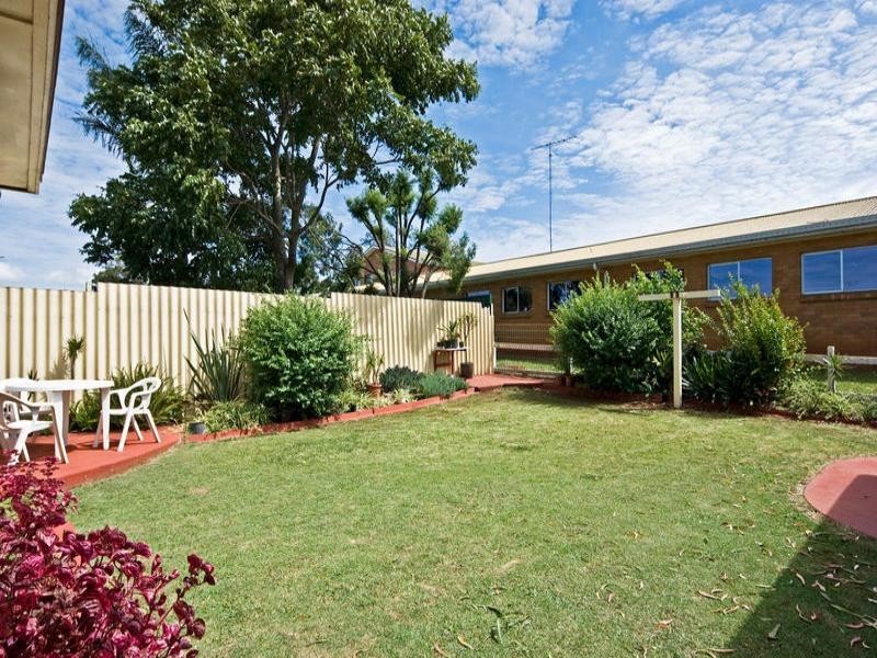 267 Tor Street, Wilsonton QLD 4350