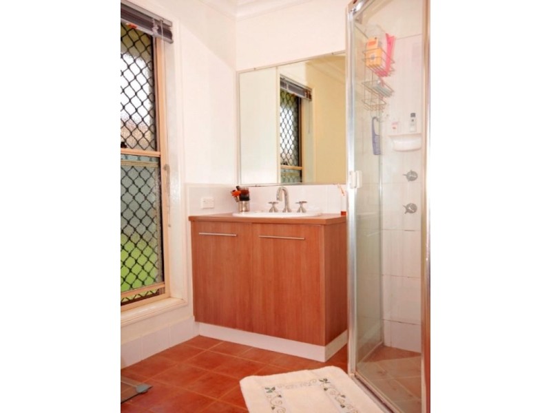 4 Dwyer Street, Toowoomba QLD 4350