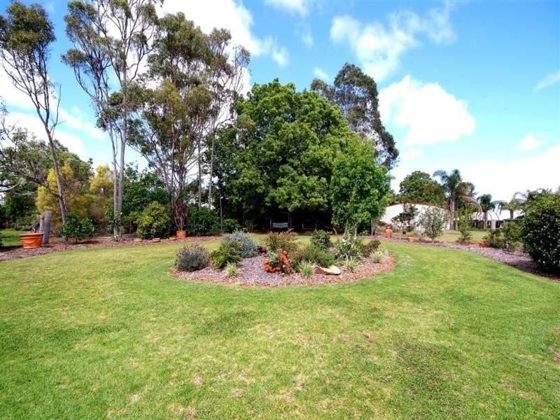 1 Hull Court, Highfields QLD 4352
