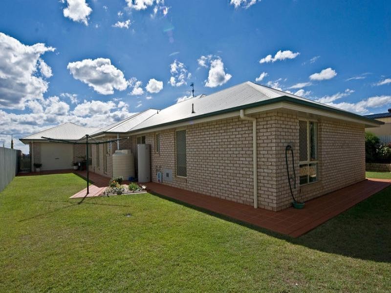 53 Mather Street, Highfields QLD 4352