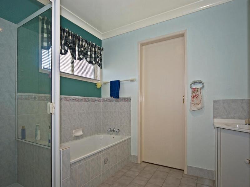 7 Highland Park Road, Meringandan QLD 4352