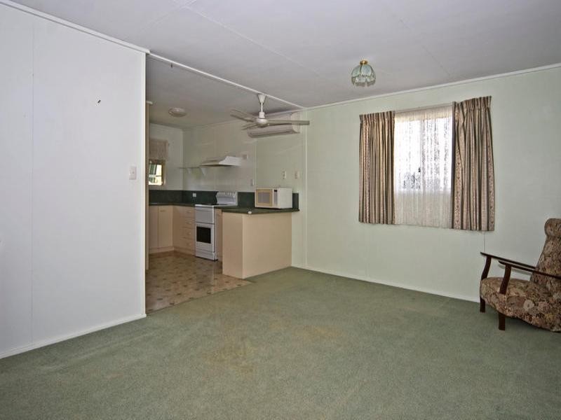 7 Highland Park Road, Meringandan QLD 4352