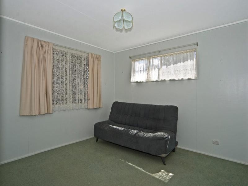 7 Highland Park Road, Meringandan QLD 4352