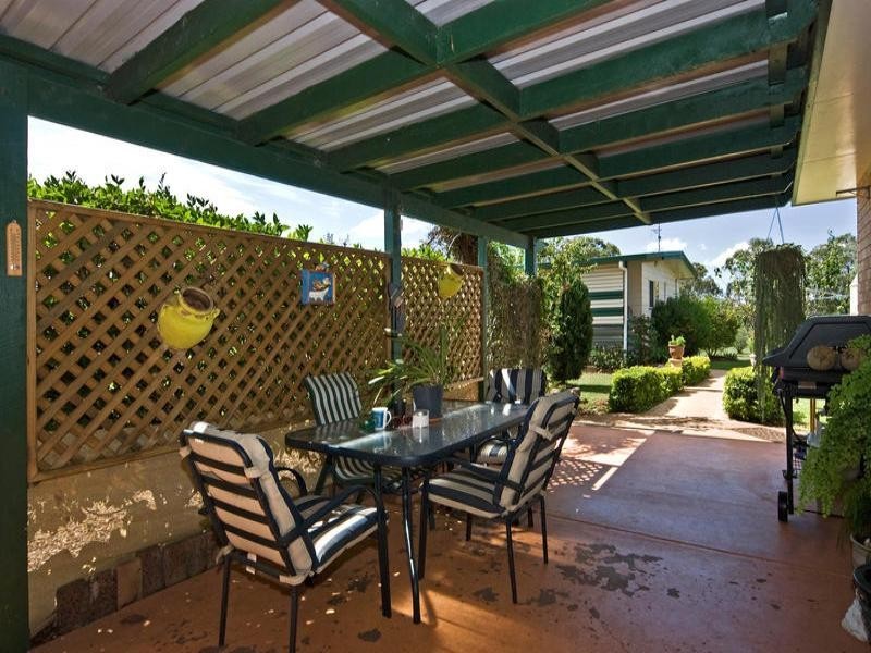 7 Highland Park Road, Meringandan QLD 4352