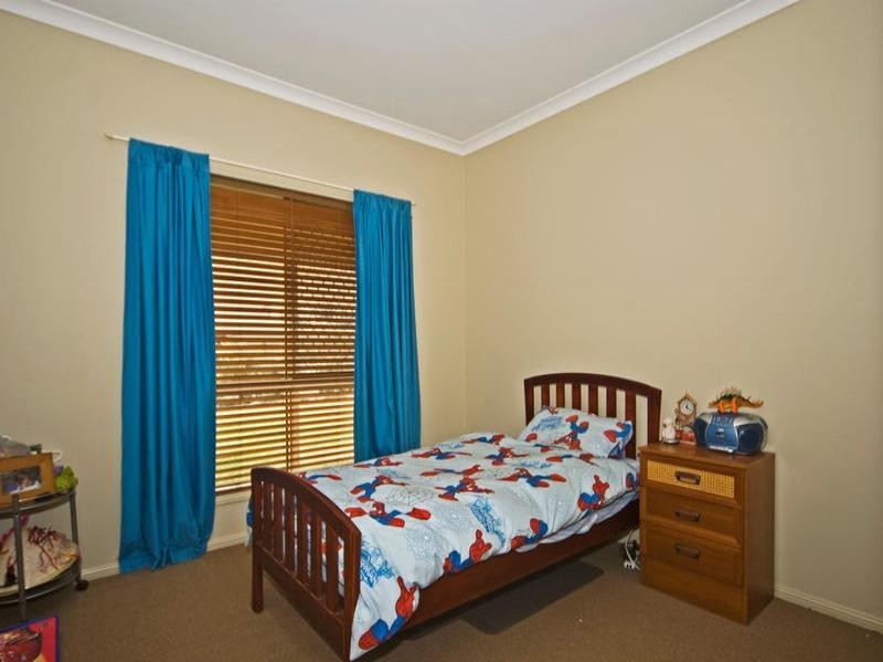 57 Palmer Drive, Highfields QLD 4352