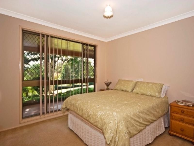 19 Blue Meadow Court, Blue Mountain Heights QLD 4350
