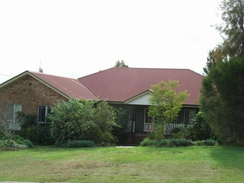 25 Granada Drive, Highfields QLD 4352