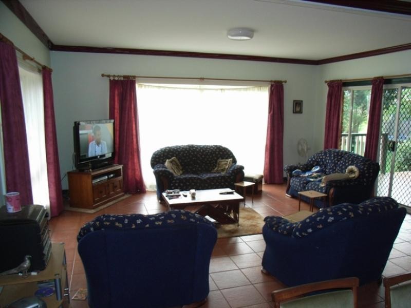 25 Granada Drive, Highfields QLD 4352