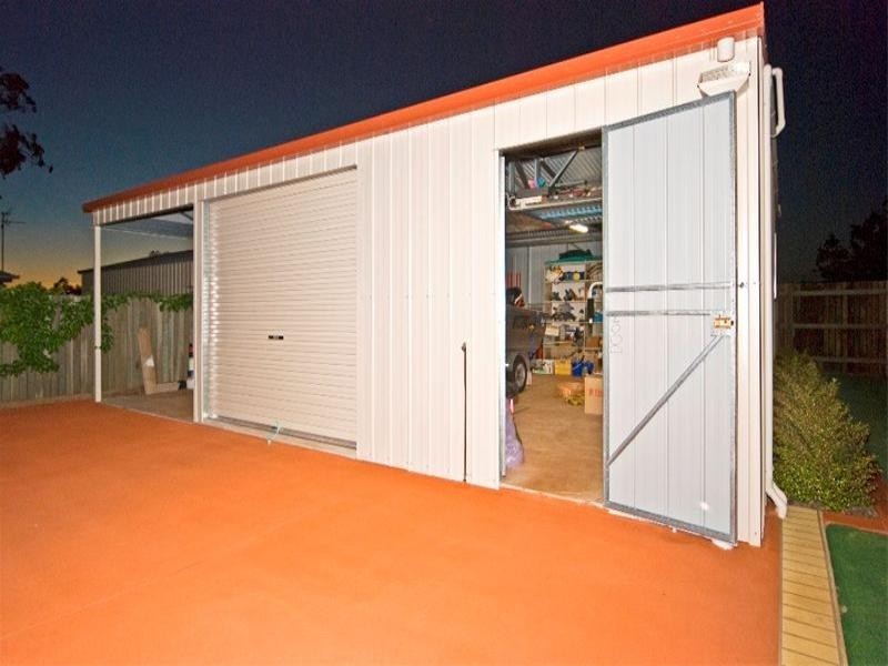 25 Nioka Drive, Highfields QLD 4352