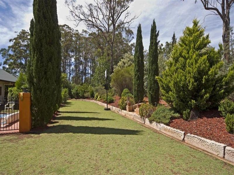 7 Tara Court, Highfields QLD 4352