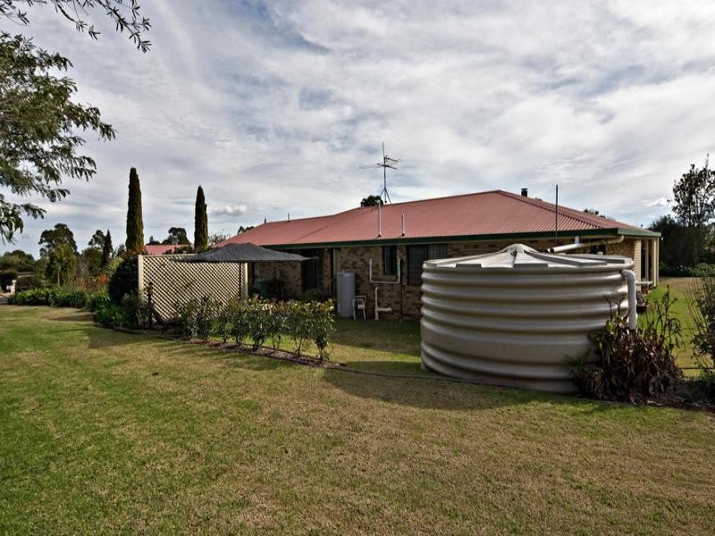 4 Brookton Avenue, Highfields QLD 4352