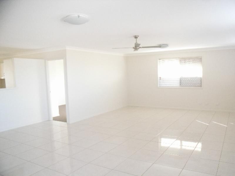 84 Smythe Drive, Highfields QLD 4352