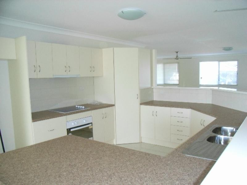 84 Smythe Drive, Highfields QLD 4352