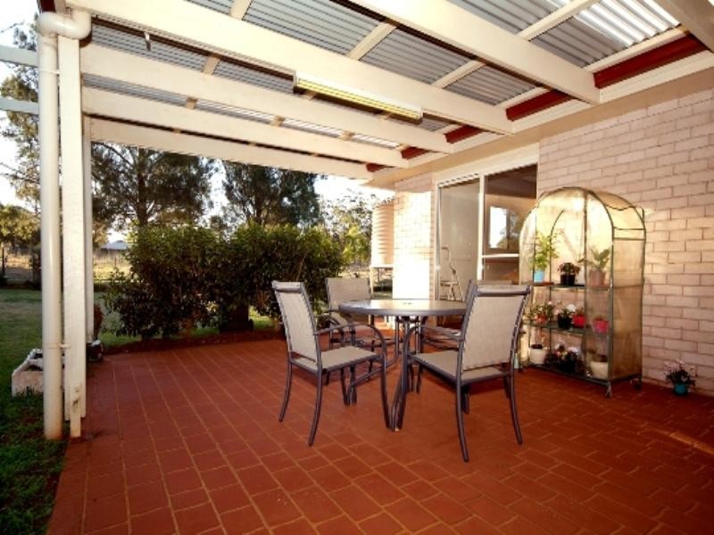 15 Bronwyn Court, Highfields QLD 4352