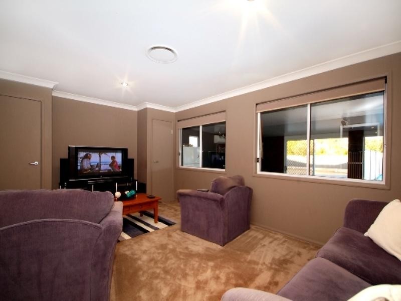 7 Jacquelyn Street, Highfields QLD 4352