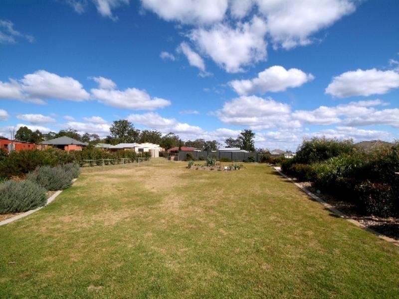 7 Jacquelyn Street, Highfields QLD 4352