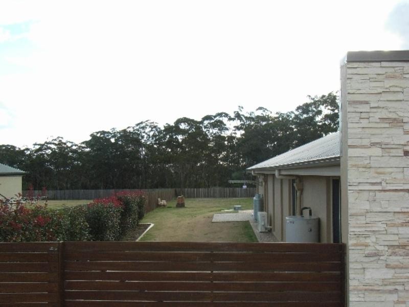 42 Holly Avenue, Highfields QLD 4352