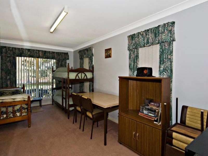 3 Reis Road, Highfields QLD 4352