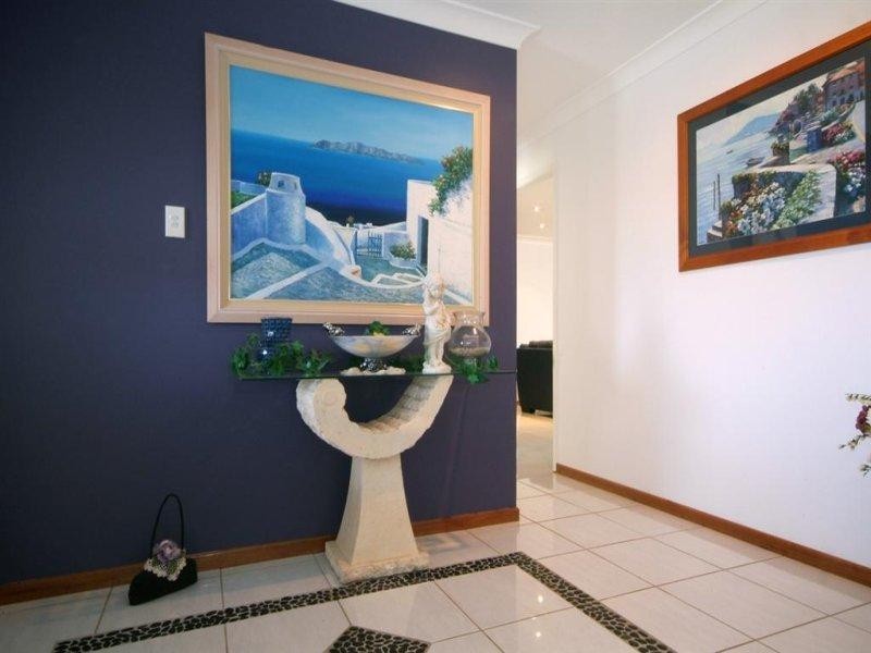 1 Hull Court, Highfields QLD 4352