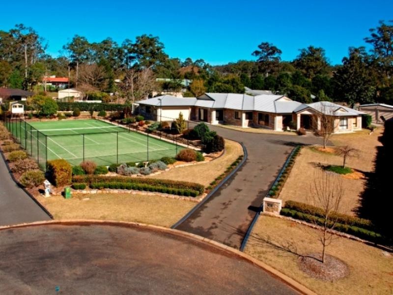 3 Leanne Court, Highfields QLD 4352