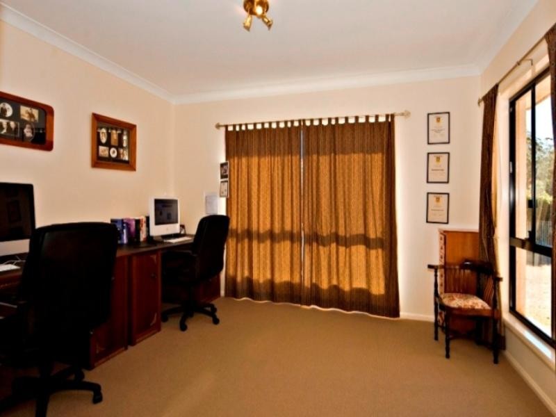 3 Leanne Court, Highfields QLD 4352