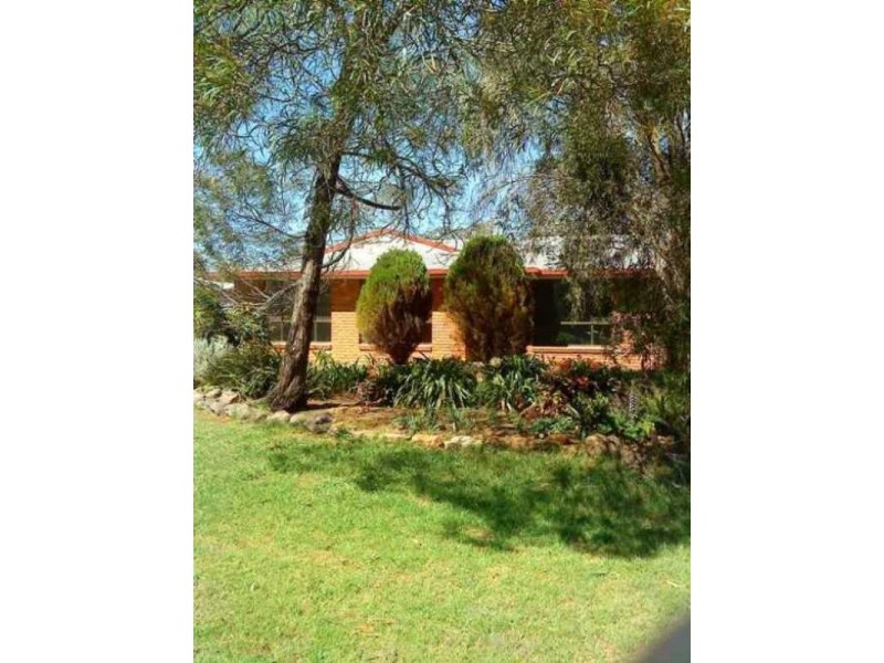 9 Mallee Court, Highfields QLD 4352