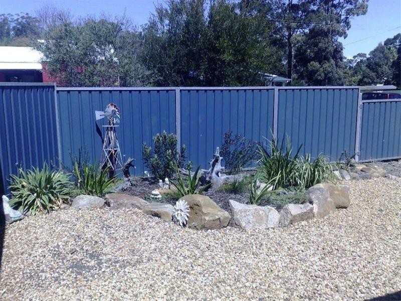 2 Station Street, Hampton QLD 4352