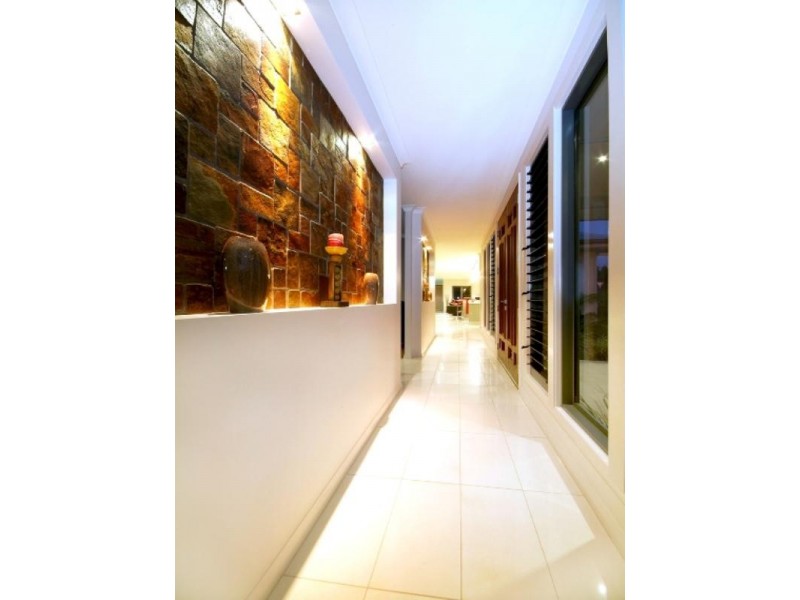 14 Kingfisher Drive, Highfields QLD 4352