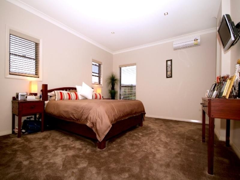 14 Kingfisher Drive, Highfields QLD 4352