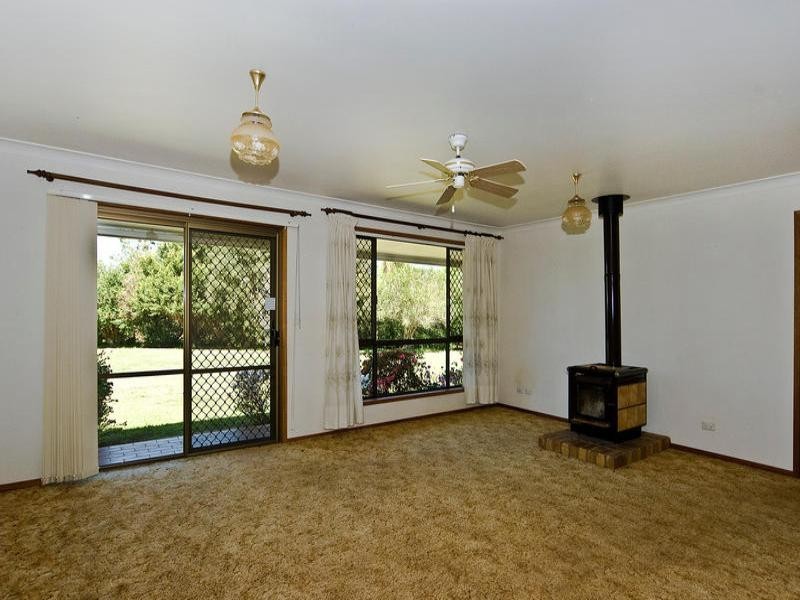 10 Morobe Street, Highfields QLD 4352