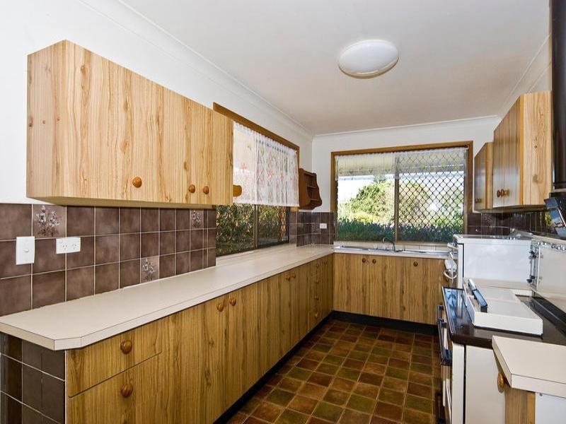 10 Morobe Street, Highfields QLD 4352