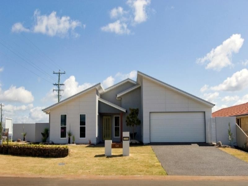 54 Mather Street, Highfields QLD 4352