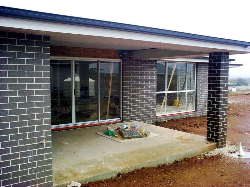 12 Quail Crescent, Highfields QLD 4352