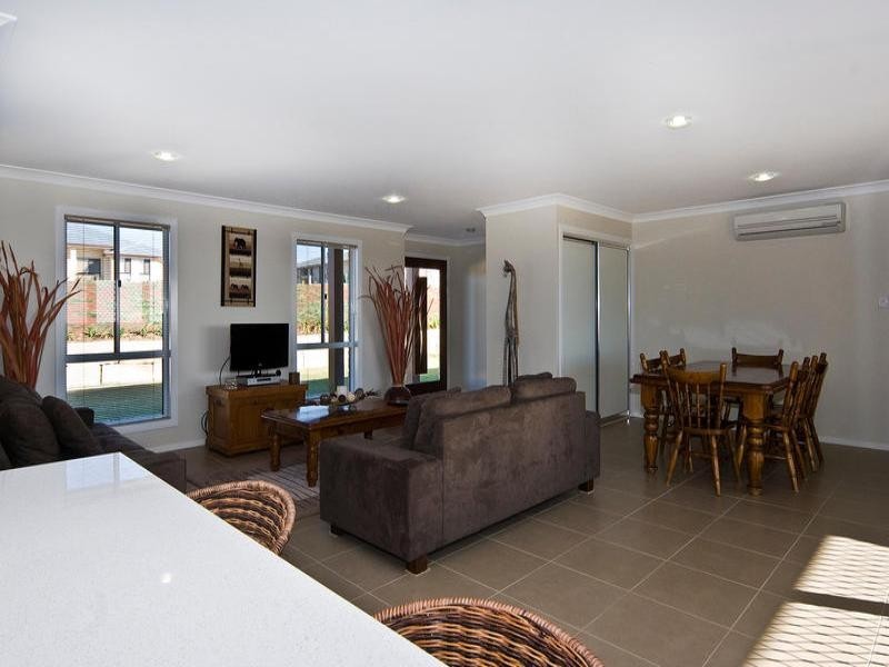 8 Mountview Court, Highfields QLD 4352