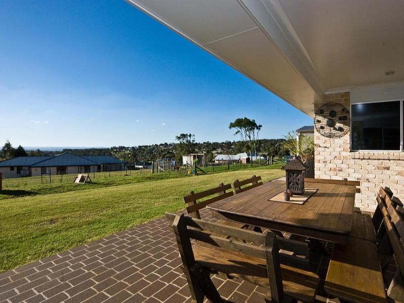 8 Mountview Court, Highfields QLD 4352