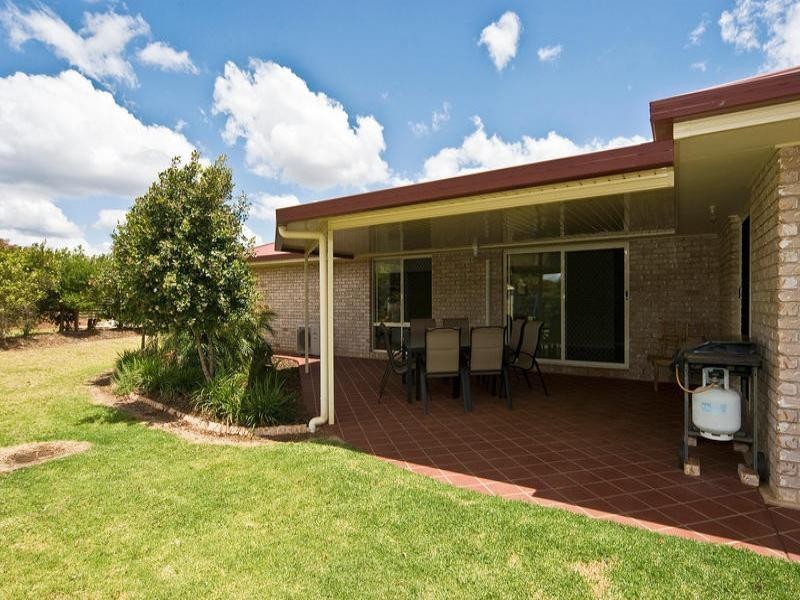 16 Bunya View Drive, Highfields QLD 4352