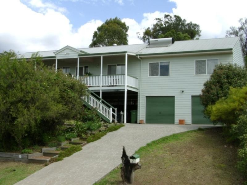 7 Parkway Drive, Highfields QLD 4352