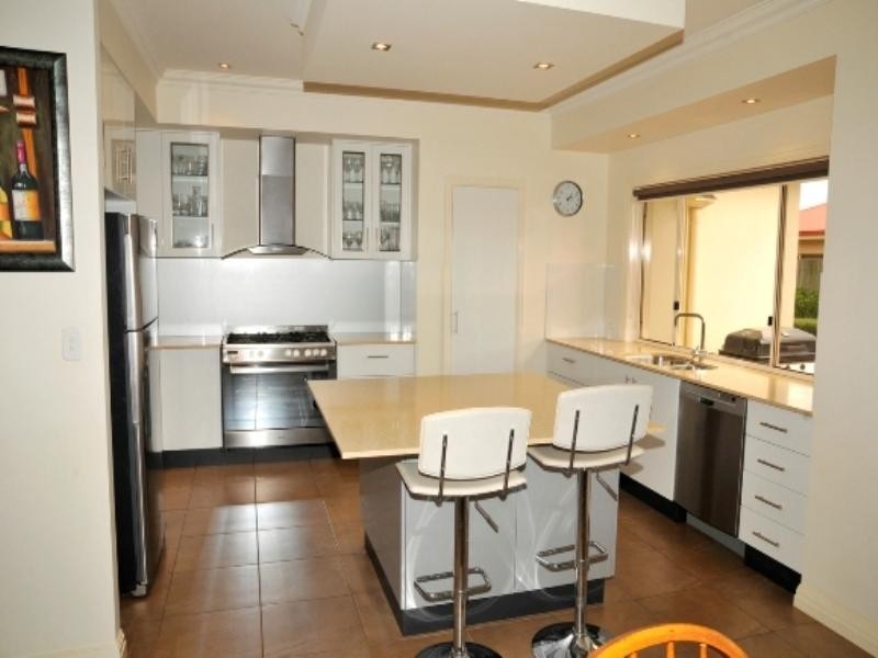 23 Nioka Drive, Highfields QLD 4352