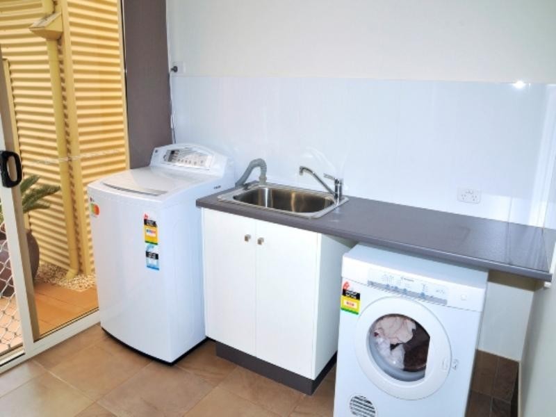 23 Nioka Drive, Highfields QLD 4352