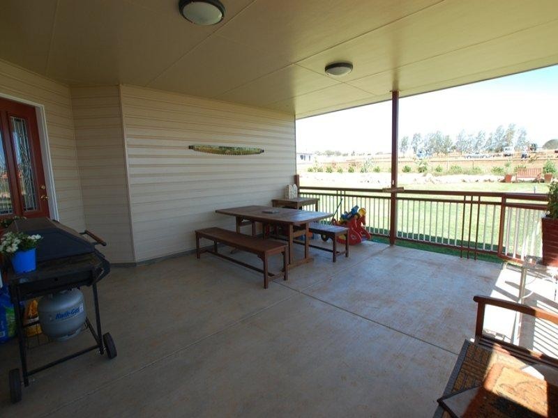 15 Mountview Court, Highfields QLD 4352