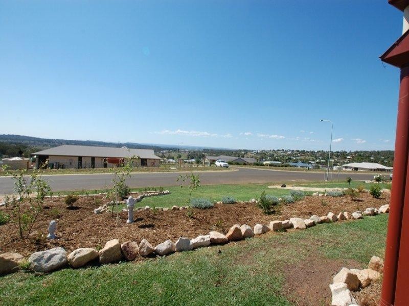 15 Mountview Court, Highfields QLD 4352