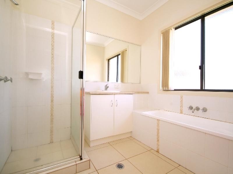 18 Dunbar Court, Highfields QLD 4352