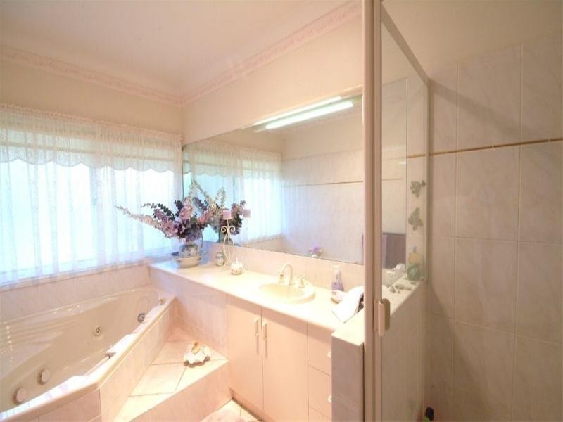 14 Clarke Road, Highfields QLD 4352