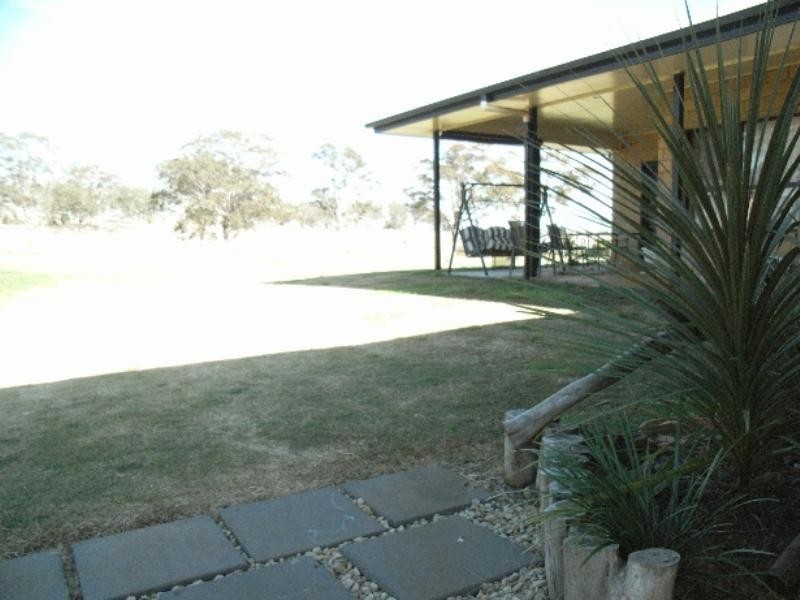 5 Mercedes Drive, Highfields QLD 4352