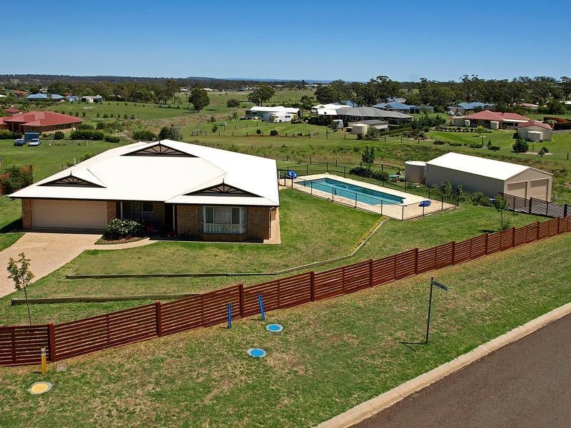 5 Federation Drive, Highfields QLD 4352