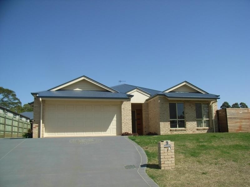 1/9 Sambar Court, Toowoomba QLD 4350