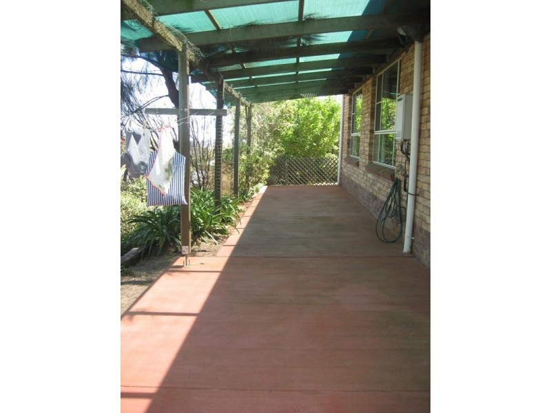 25 Granada Drive, Highfields QLD 4352