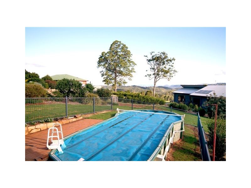 6 High Street, Highfields QLD 4352