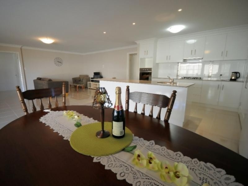 35 Nioka Drive, Highfields QLD 4352