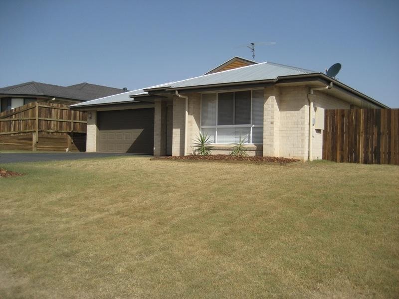 59 Smythe Drive, Highfields QLD 4352